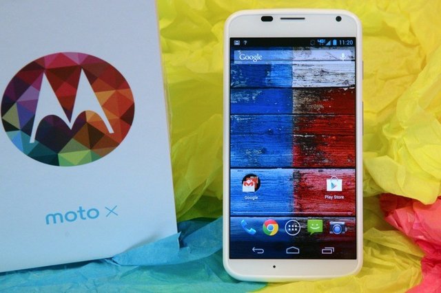 MOTO X白色真机图赏 MOTO X白色真机图赏