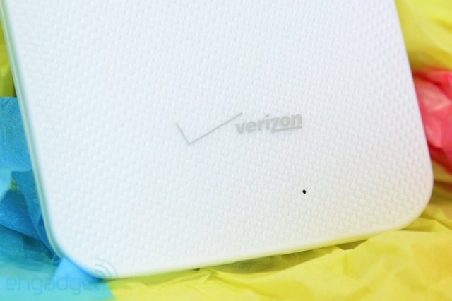 MOTO X白色真机图赏 MOTO X白色真机图赏
