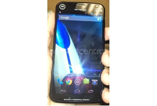 Moto X Verizon 4G 版工程机照片再次曝光 Moto X Verizon 4G 版工程机照片再次曝光