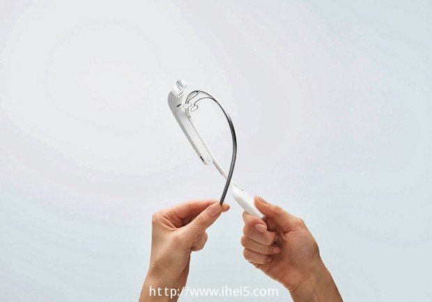 Google Glass 更新 XE8系统 支持影片播放、改善语音控制及更多 Google Now 智能操作