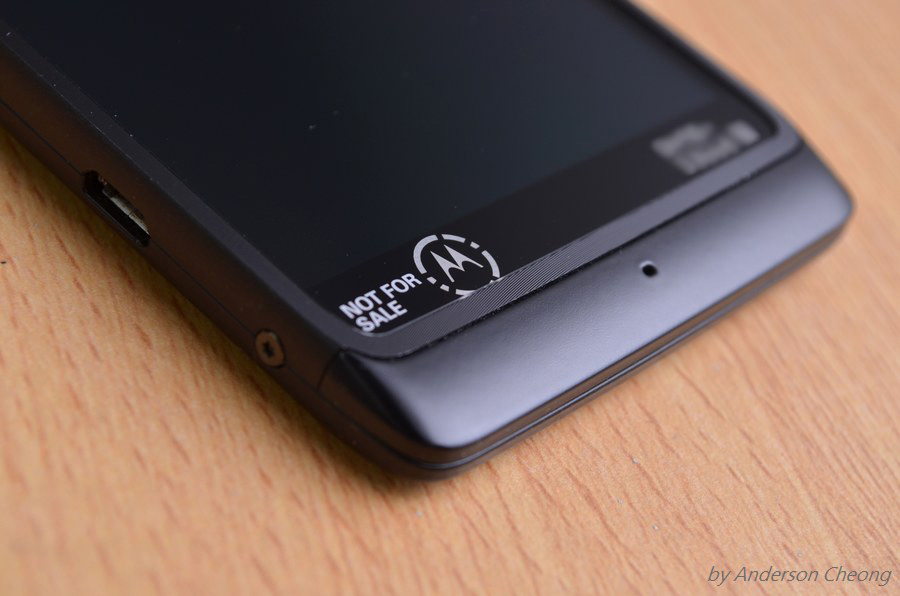 RAZR i XT890试玩感受