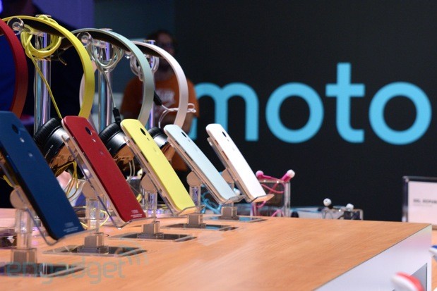 摩托罗拉打算将 Moto X 的众包设计交给 Facebook 投票来决定