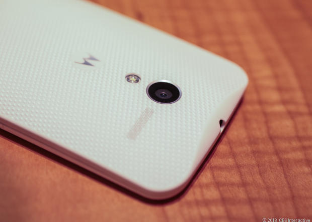 Google、苹果巅峰对决:Moto X站在iPhone对立面 Google、苹果巅峰对决:Moto X站在iPhone对立面
