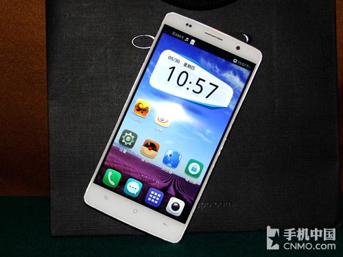 Oppo Ulike 2S 升级亮相,搭配 500 万像素前置镜头与 5.5 英寸 720p 屏幕