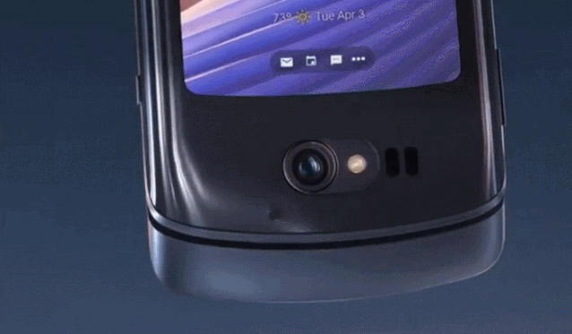 摩托罗拉刀锋5G折叠屏手机的屏幕为啥没折痕？