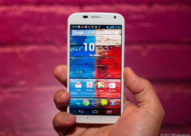 Google、苹果巅峰对决:Moto X站在iPhone对立面 Google、苹果巅峰对决:Moto X站在iPhone对立面