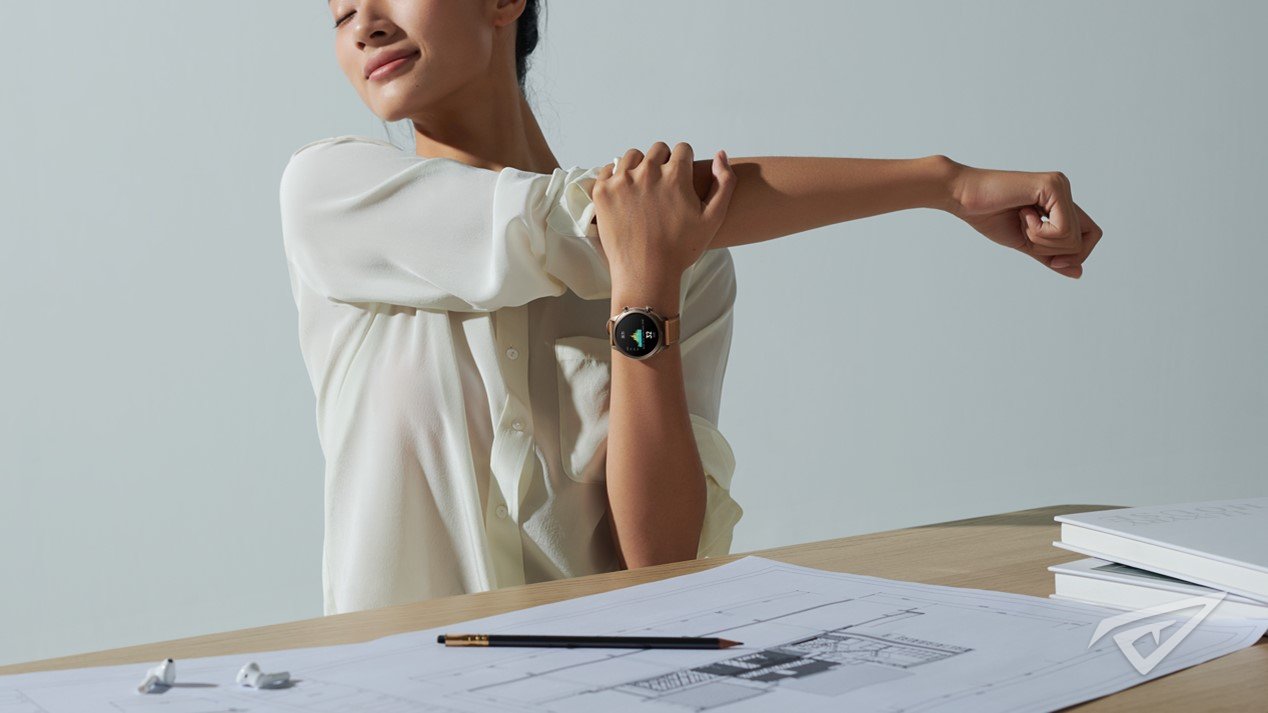 vivo发布首款vivo WATCH智能手表 迷人的圆形经典设计