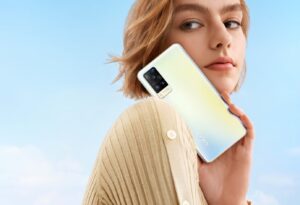 vivo打造时下全球最薄5G手机 影像旗舰X60仅7.36mm_爱黑武