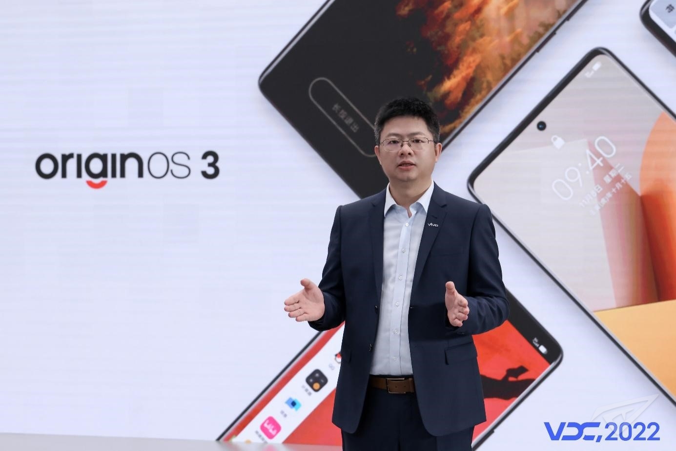 vivo 副总裁、OS产品副总裁周围